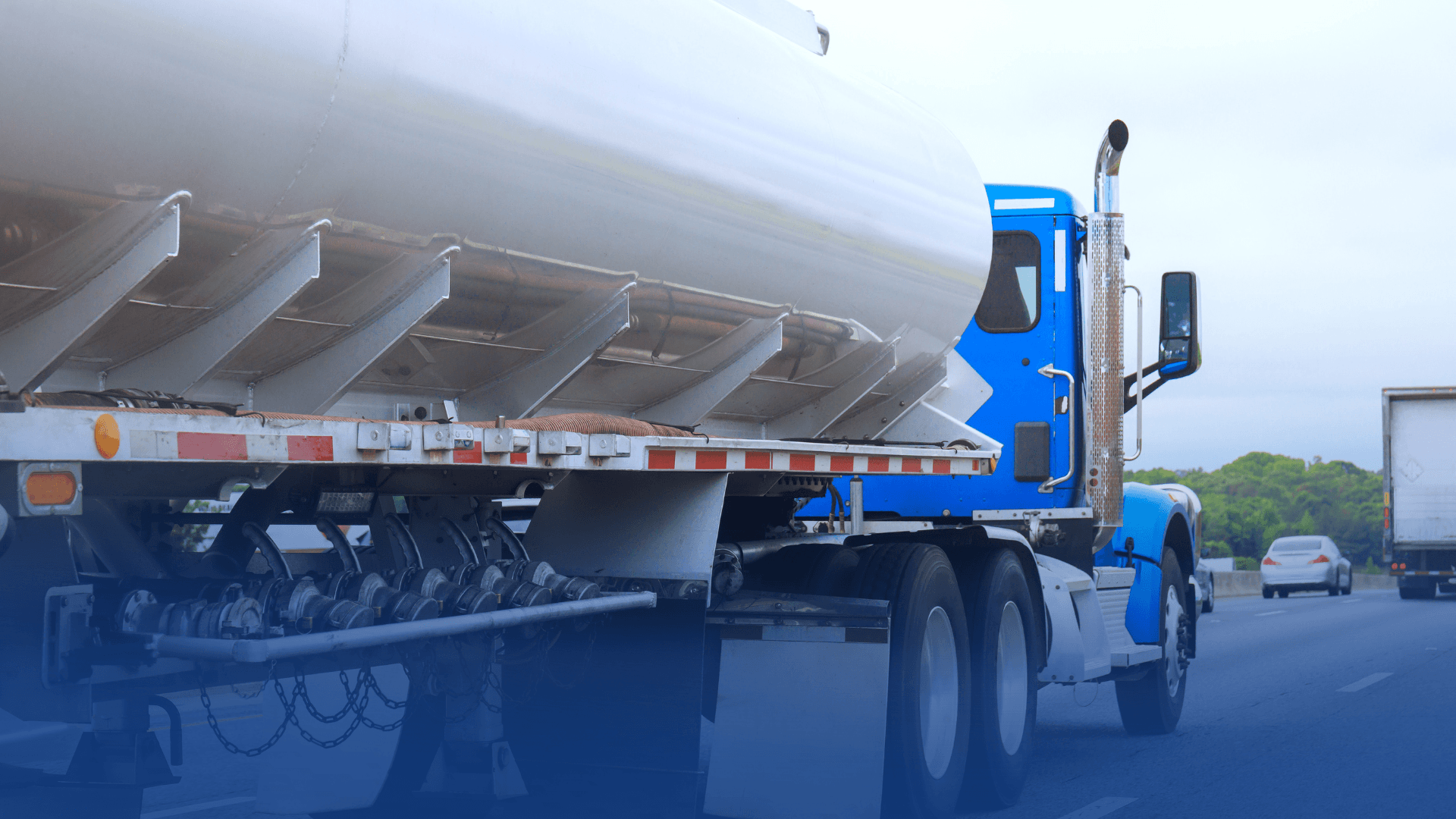 Fleet manager using GPS fleet management platform TrackMe Suite to monitor fuel costs and vehicle locations during the Philippines energy crisis 2026
