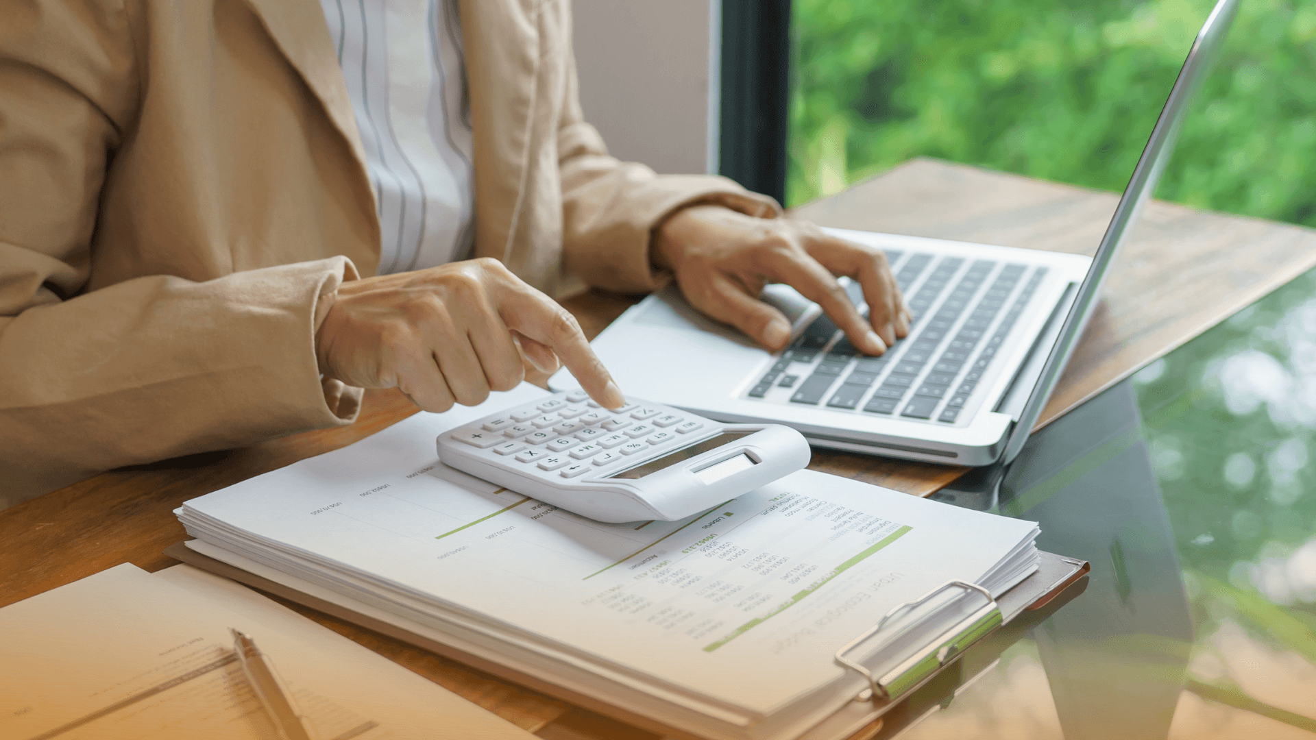 Webcast Technologies, Inc. | Fleet Cost Control Strategies: 4 Ways to Cut Costs and Improve Driver Safety